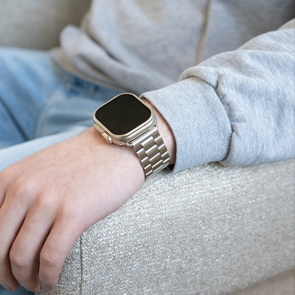 Apple Watch Steel Band In Silver Finish Compatible With Apple Watch