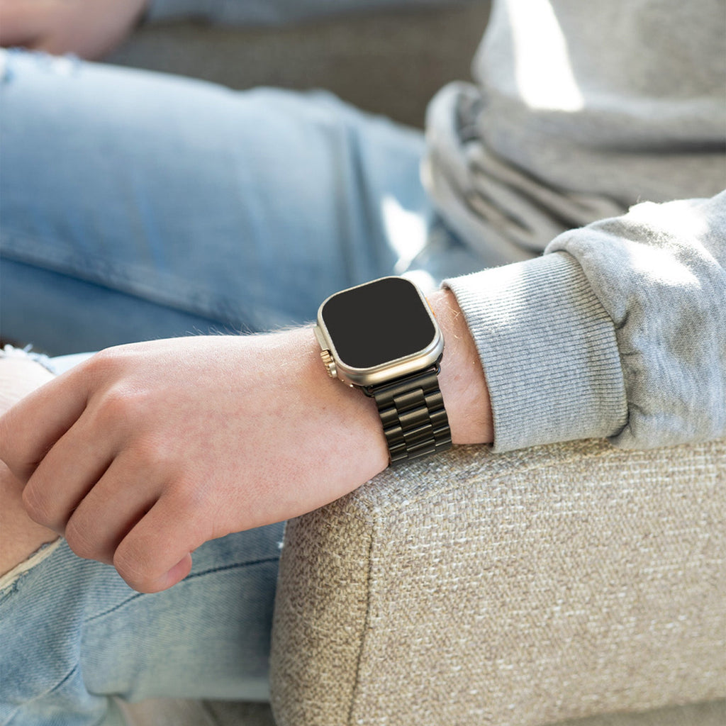Apple Watch Stainless Steel Black Band With Secure Folding Clasp