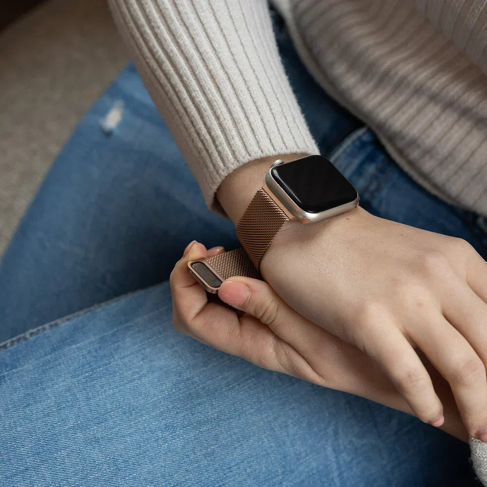 Milanese Strap In Rosé Tone Edition For Everyday Style On Apple Watch
