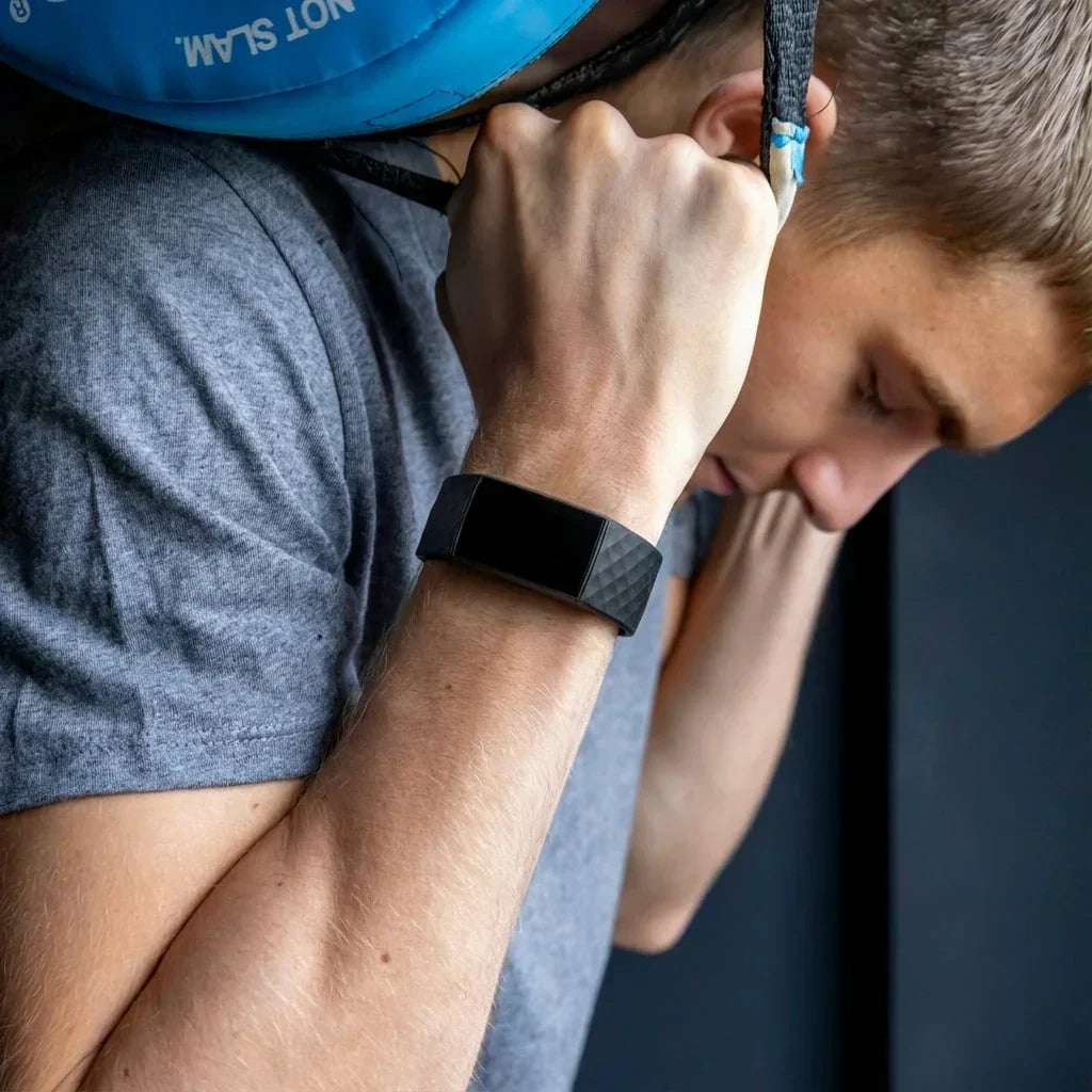 Fitbit Charge 4 Silicone Strap Replacement Band In Black