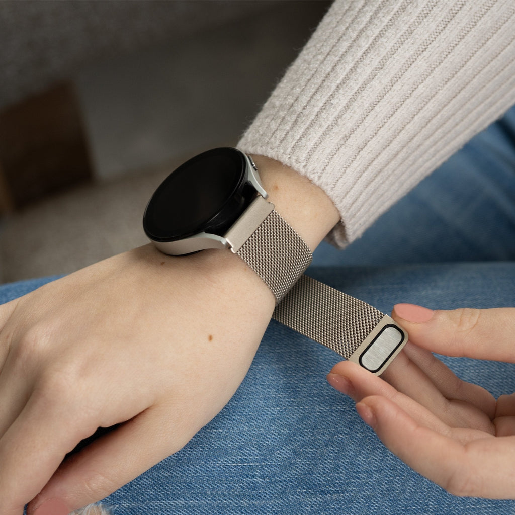 Samsung Galaxy Watch 6 40mm Starlight Milanese Band
