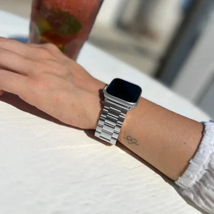 Apple Watch Steel Band In Silver Finish Compatible With Apple Watch